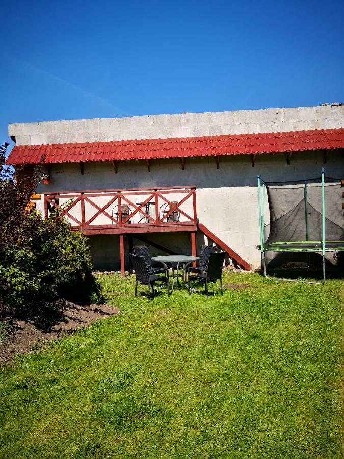 Viesu Nams Amrai Hotel Ventspils Exterior photo